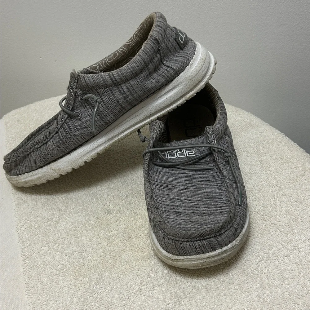 Hey Dude Wally Casual SlipOn Shoes size youth 1 grey
